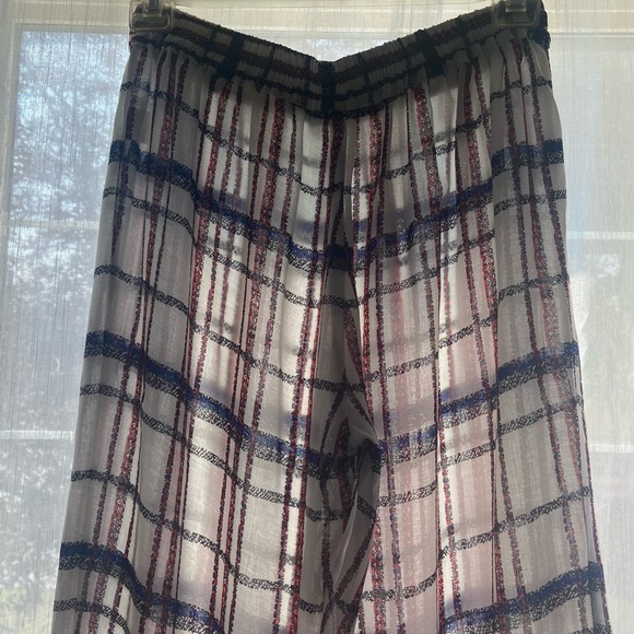 TOV Los Angeles women stripe white stripes polyester pants. Size 42. Used - Picture 3 of 12